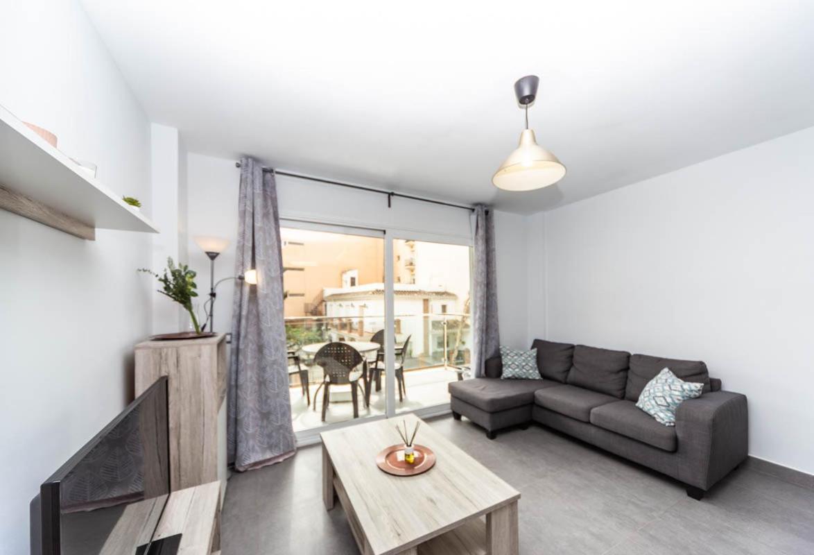 Апартаменты Moderno Y Luminoso Apartamento Фуэнхирола Экстерьер фото